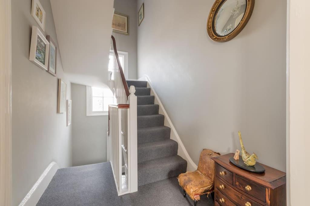 Four Bedroom Townhouse In Famous Suffolks Area Cheltenham Eksteriør bilde