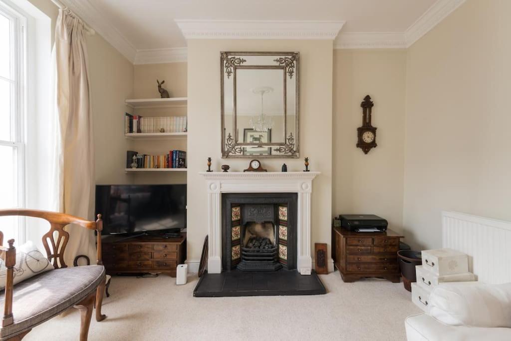 Four Bedroom Townhouse In Famous Suffolks Area Cheltenham Eksteriør bilde