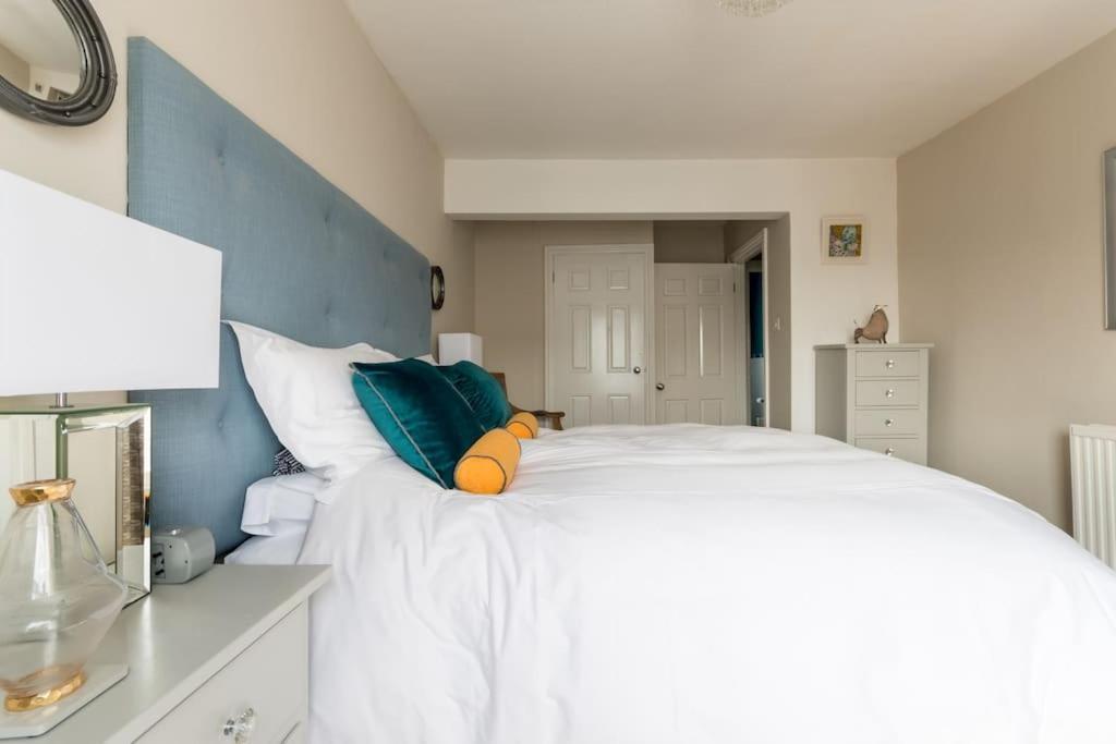 Four Bedroom Townhouse In Famous Suffolks Area Cheltenham Eksteriør bilde